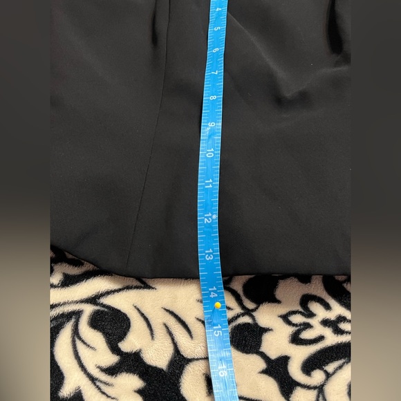 🎁 NWT! JS Collections Black Formal Crop Top - Picture 6 of 8